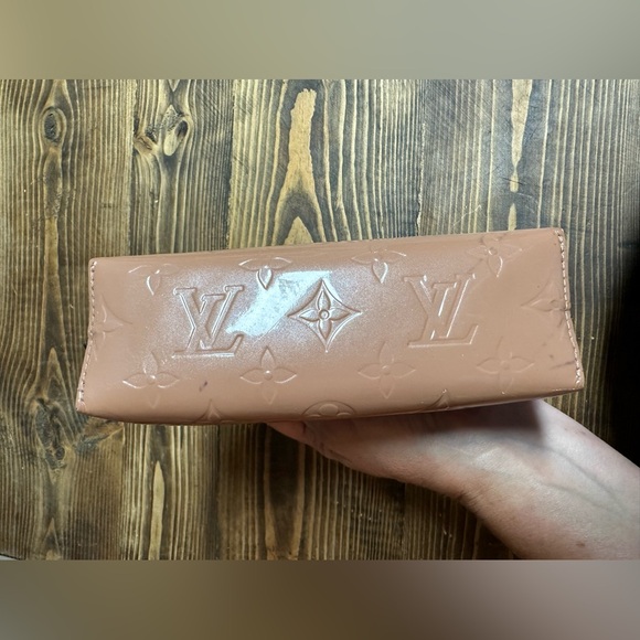 Louis Vuitton mauve Monogram cosmetic bag - Picture 8 of 14
